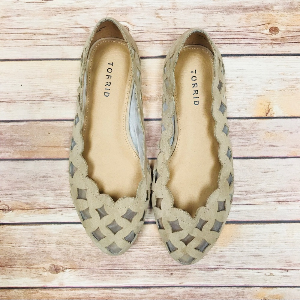 Torrid scalloped mesh ballet flats- Size 8W
